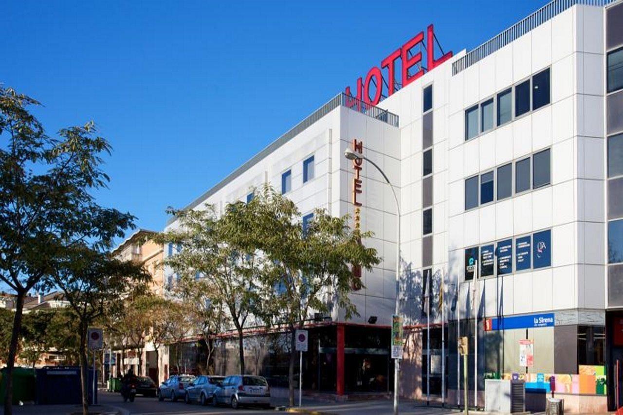 Hotel Domo Vilafranca del Penedès Exterior foto