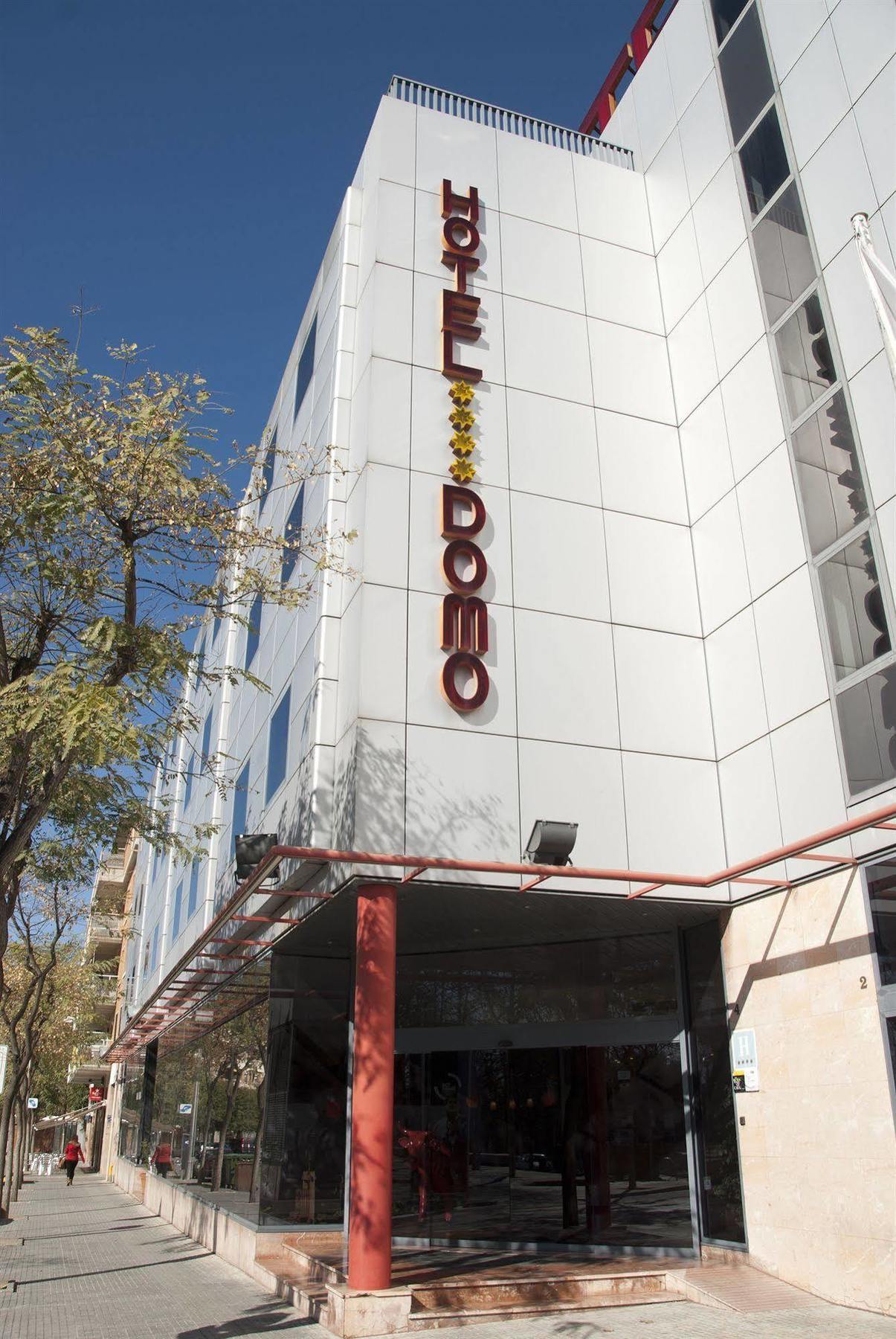 Hotel Domo Vilafranca del Penedès Exterior foto